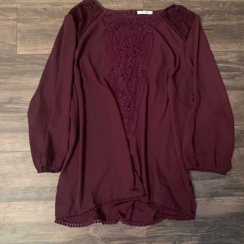 Maurices top